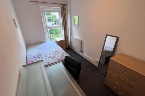 5 bedroom house to rent, Bryn Road, Brynmill, SA2