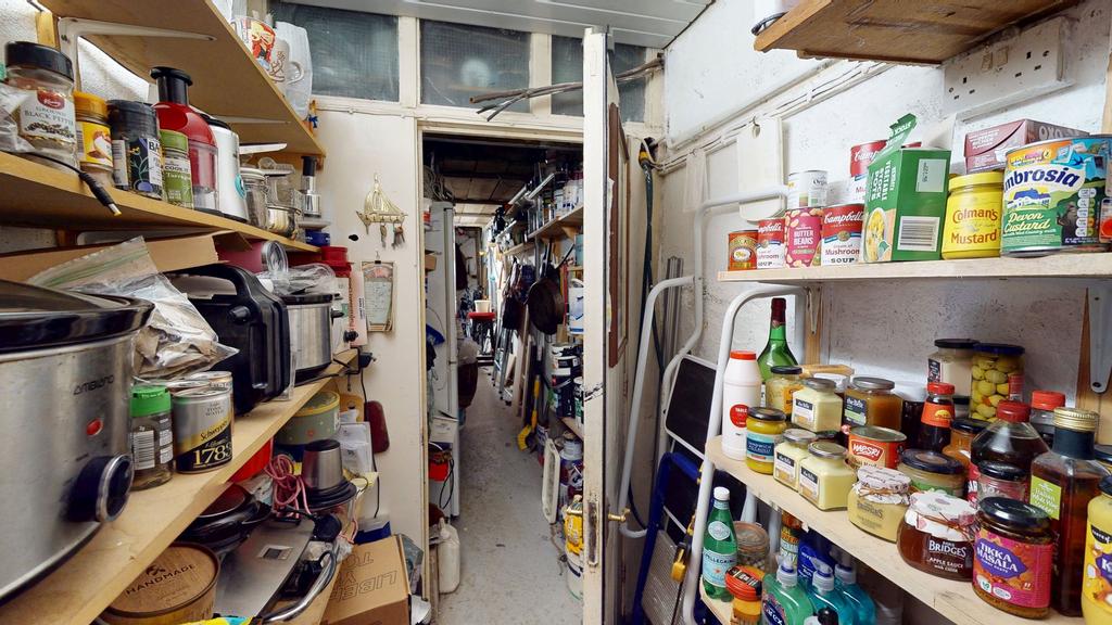 Larder