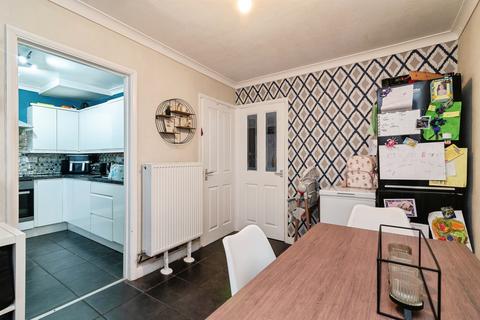 3 bedroom end of terrace house for sale, Candle Meadow, Colwick Park, Nottingham