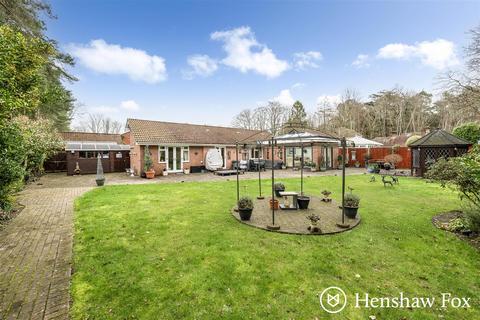 4 bedroom detached bungalow for sale, Chestnut Drive, Ashurst, Hampshire
