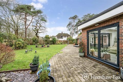 4 bedroom detached bungalow for sale, Chestnut Drive, Ashurst, Hampshire