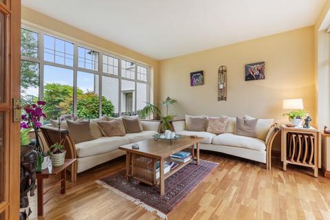 undefined, Highwalls Avenue, Dinas Powys, CF64