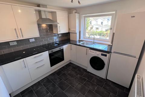 4 bedroom flat to rent, King Edwards Road, Swansea, SA1