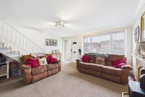 3 bedroom semi-detached house for sale, 44 Park Avenue, Driffield, YO25 5EJ