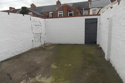 3 bedroom terraced house to rent, Chester Street, Middlesbrough, TS1 4NW