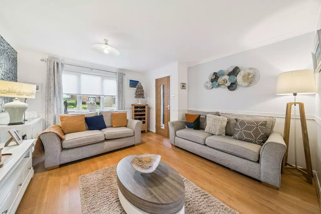 3 bedroom terraced house for sale - Photo 9