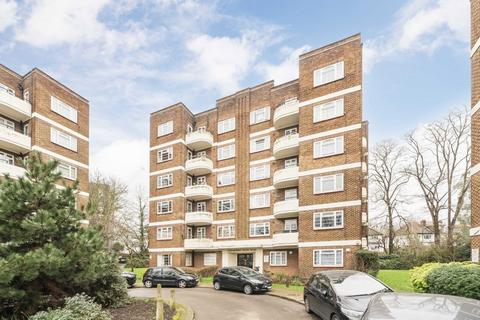 Bollo Lane, London W3