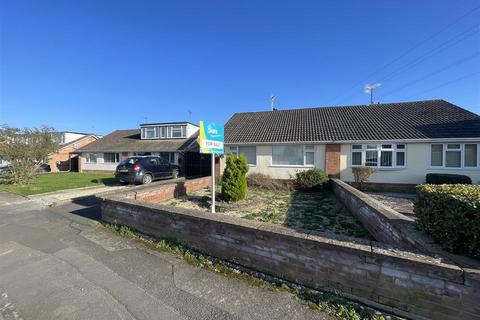 2 bedroom semi-detached bungalow for sale, Springbank, Cheltenham