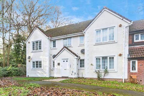 Monarch Close, Basingstoke