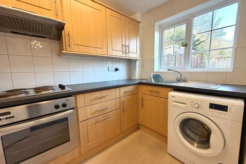1 bedroom ground floor flat for sale, Monarch Close, Basingstoke