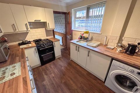3 bedroom semi-detached house for sale, Talbot Road, Dudley, DY2 0HS