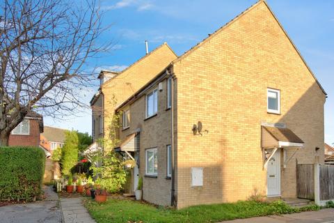 2 bedroom semi-detached house for sale, Cleveland Close, Highwoods, Colchester