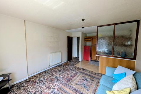 2 bedroom ground floor flat for sale, Loftus Street, Cardiff