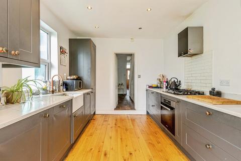 3 bedroom terraced house for sale, Leighton Road, Knowle, Bristol