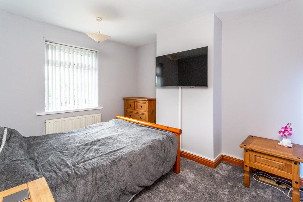 Bedroom2a