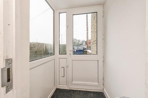 3 bedroom terraced house for sale, Blackmires, Halifax