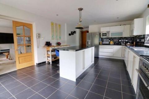 undefined, Padnell Road, Waterlooville