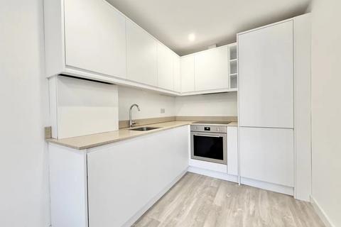 1 bedroom flat to rent, Fortune Green Road, London NW6