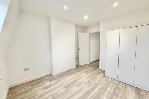 1 bedroom flat to rent, Fortune Green Road, London NW6