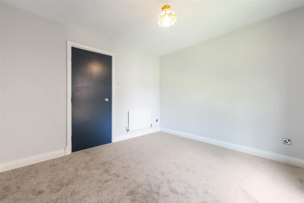 27 Alderwood Place, Princes Way, Solihull, West Mi