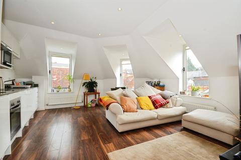 2 bedroom apartment for sale, Lower Dagnall Street, St. Albans