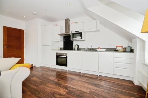 2 bedroom apartment for sale, Lower Dagnall Street, St. Albans