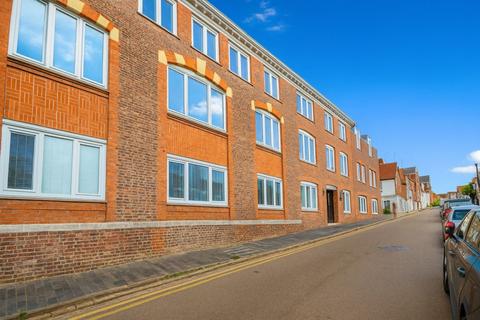 2 bedroom apartment for sale, Lower Dagnall Street, St. Albans