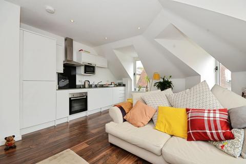 2 bedroom apartment for sale, Lower Dagnall Street, St. Albans
