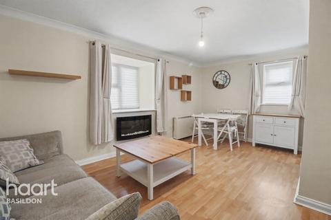undefined, Wood Green, Basildon