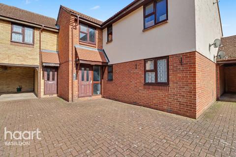undefined, Wood Green, Basildon