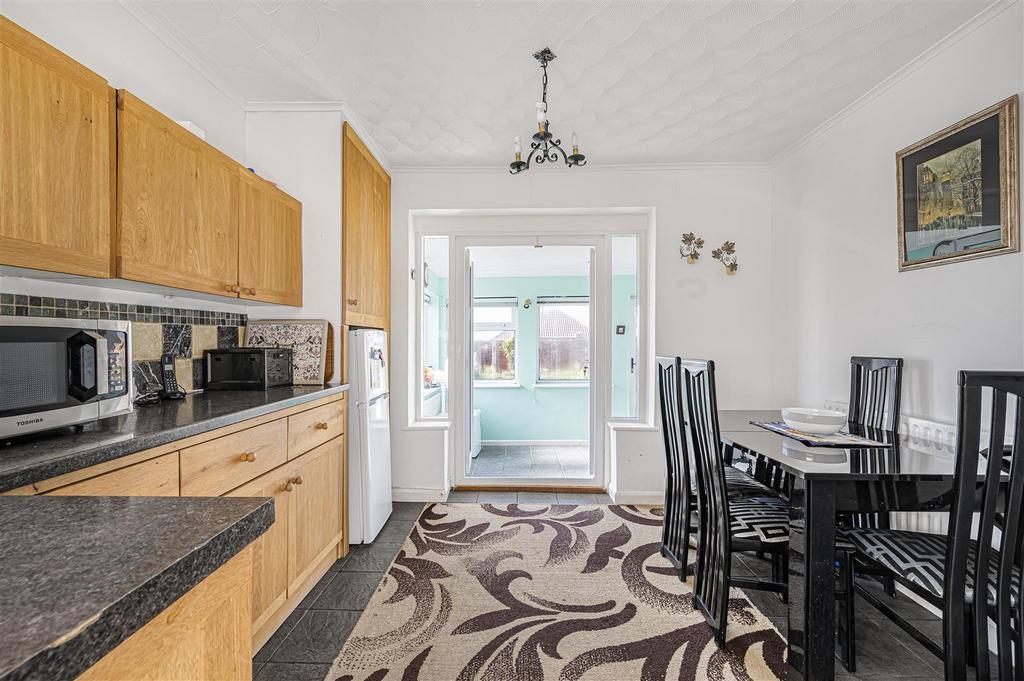 Kitchen/Dining Room
