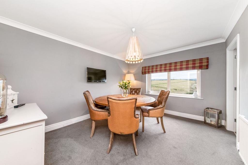 Formal dining room