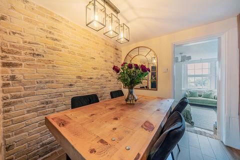 3 bedroom semi-detached house for sale, Sussex Place, Gravel Hill, Chalfont St. Peter