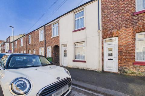 2 bedroom terraced house for sale, Nelson Street, Scarborough YO12