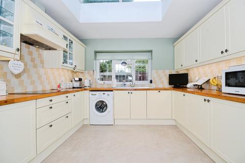 undefined, The Meads, Bricket Wood, St. Albans