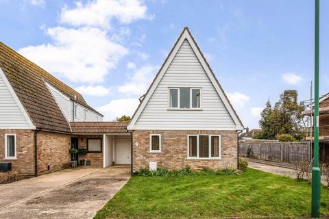 3 bedroom detached house for sale, Locksash Close, West Wittering, West Sussex, PO20