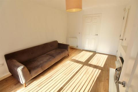 undefined, Needlers Way, Hull