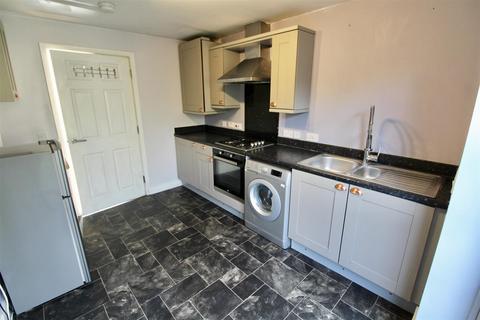 undefined, Needlers Way, Hull