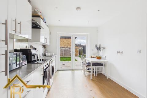 undefined, 16 Morris Road, Romford