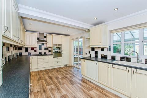 6 bedroom detached house for sale, Laurel Drive, Elm, Wisbech