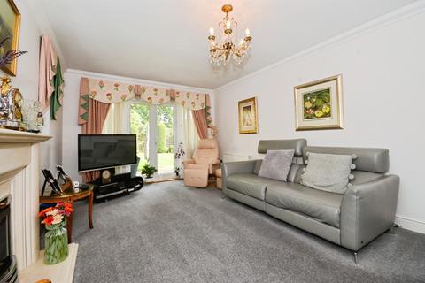 4 bedroom detached house for sale, Jays Close, Bricket Wood, St. Albans
