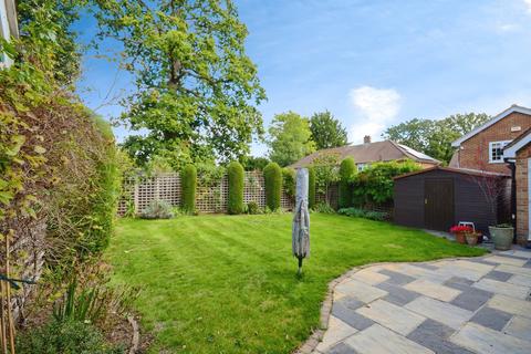 4 bedroom detached house for sale, Jays Close, Bricket Wood, St. Albans