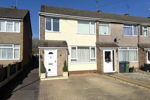3 bedroom end of terrace house for sale, Stonelea Close, Chippenham
