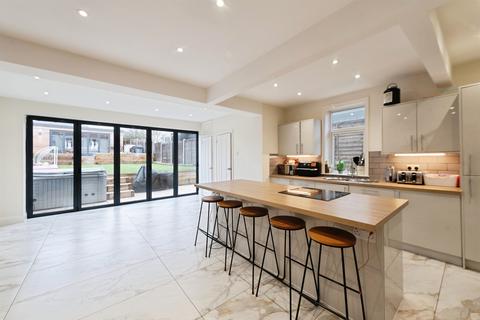 5 bedroom semi-detached house for sale, The Crest, Waterlooville