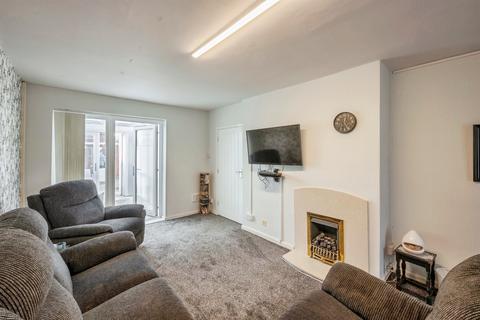 3 bedroom terraced house for sale, Houps Road, Thorne, Doncaster