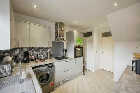 3 bedroom terraced house for sale, Houps Road, Thorne, Doncaster