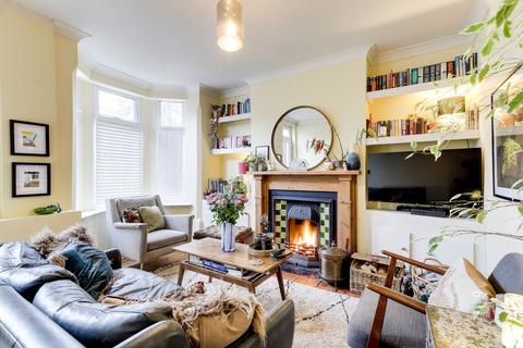 2 bedroom semi-detached house for sale, Cornhill Road, Nottingham NG4