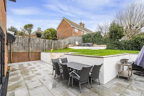 3 bedroom detached house for sale, Katherine Way, Seaford