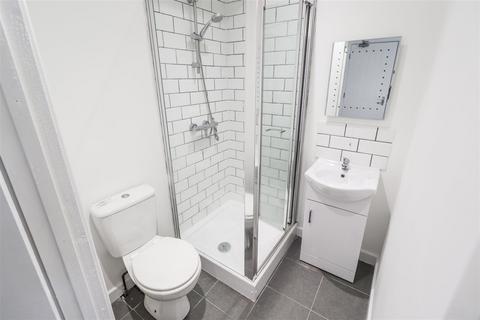 1 bedroom in a house share to rent, Terry Road, Coventry CV1
