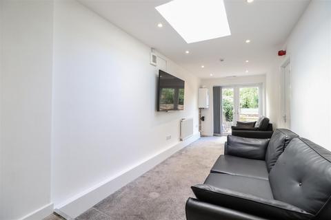 1 bedroom in a house share to rent, Terry Road, Coventry CV1
